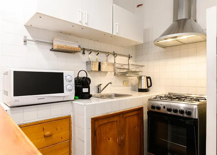 Daire Near Piazza Navona By Ndp Rent